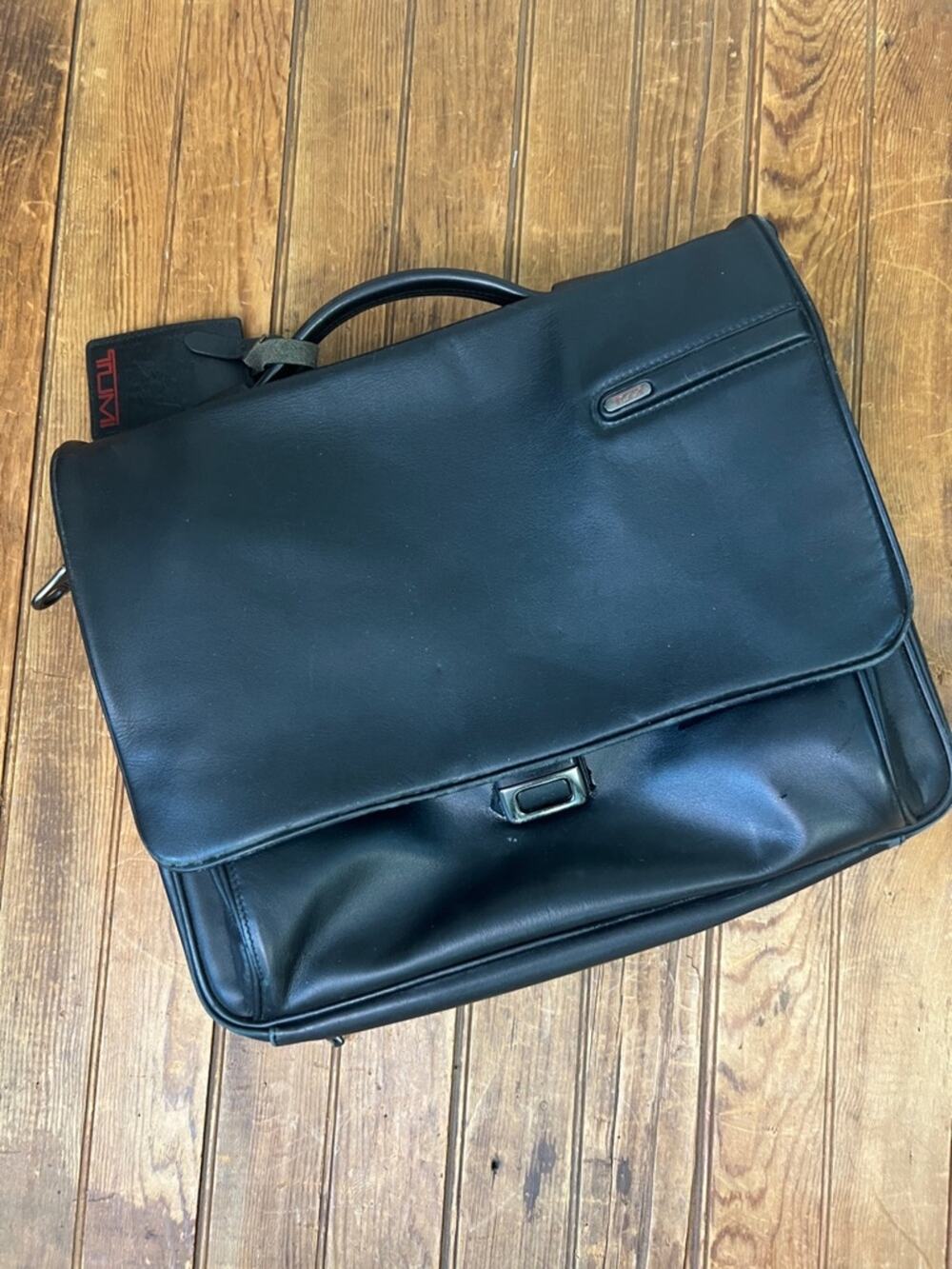 Tumi Black Leather Flap Briefcase laptop case with Top Handle
